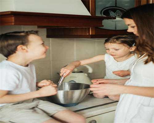 包男孩代生机构_代生双胞胎包性别,来宾三代试管包生男孩